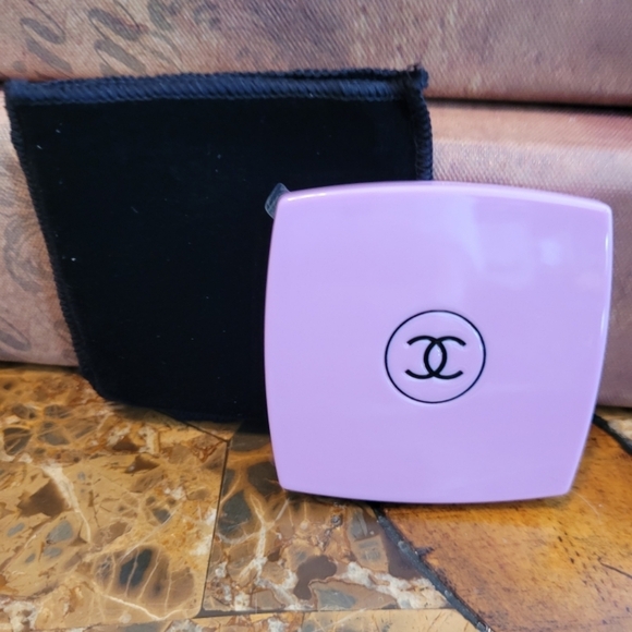 CHANEL COMPACT MIRROR - Picture 4 of 5
